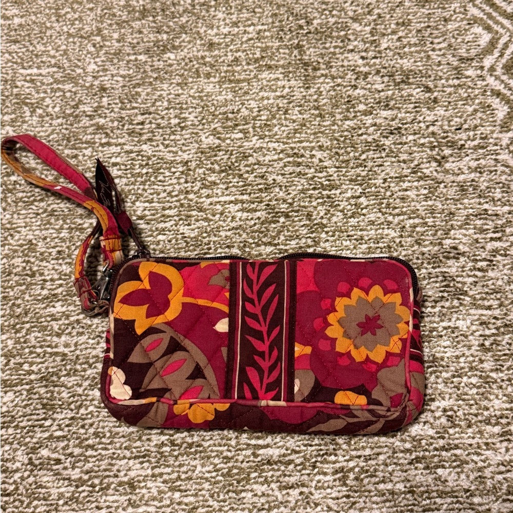 Women’s Quilted Floral Wristlet - Burgundy Pink